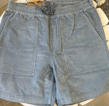 Load image into Gallery viewer, essential corduroy short
