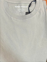 Load image into Gallery viewer, p92c01z crew tee
