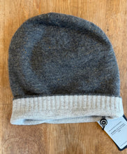 Load image into Gallery viewer, reversible hat2
