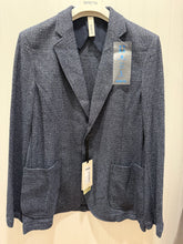 Load image into Gallery viewer, ga1558t0696 jacket
