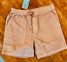 Load image into Gallery viewer, essential corduroy short
