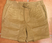 Load image into Gallery viewer, essential corduroy short
