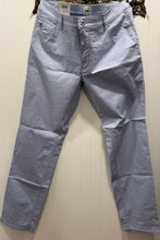 Load image into Gallery viewer, 71422 chuck
