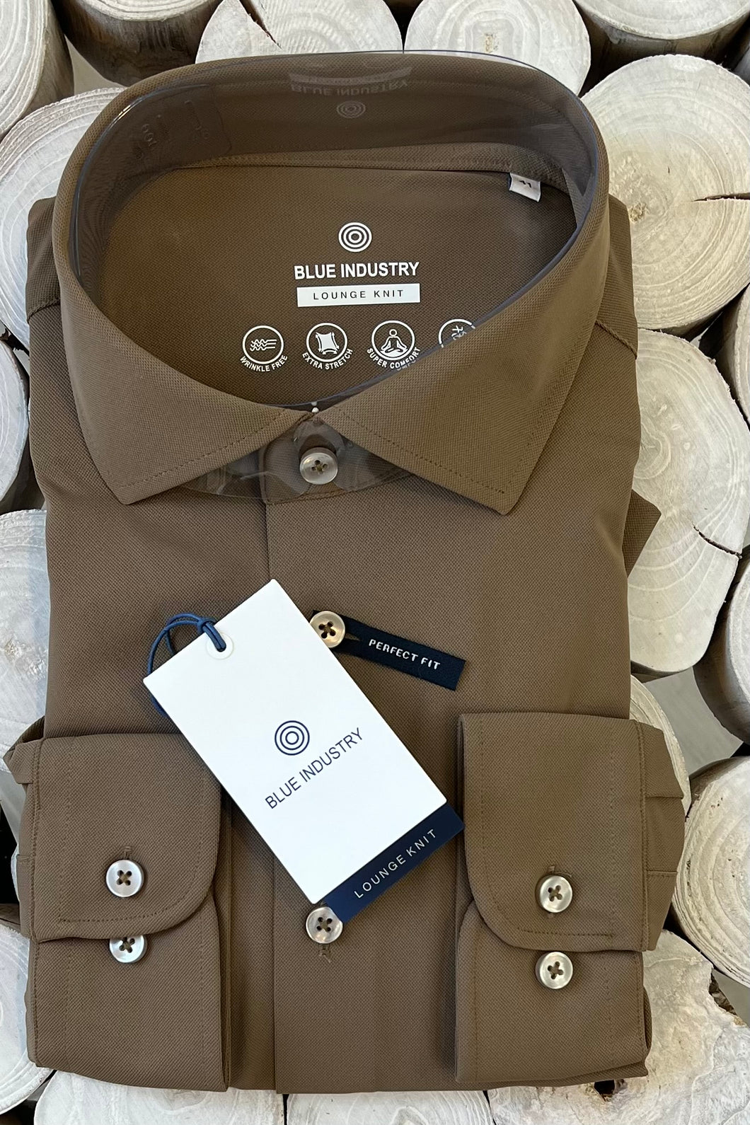 6004.52 shirt
