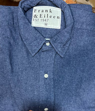 Load image into Gallery viewer, Finbar woven button up1
