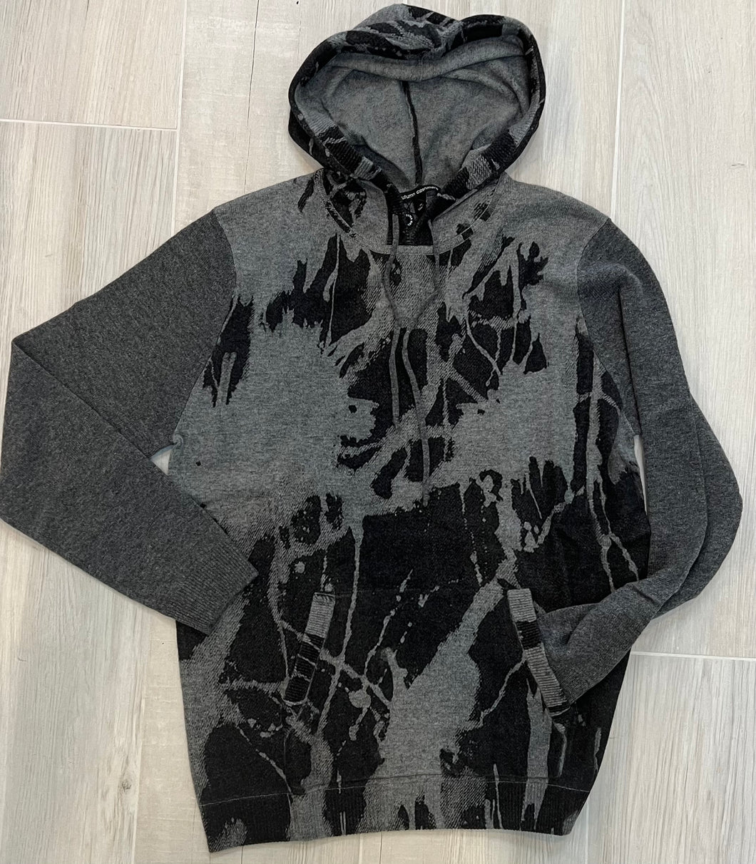 bleach print hoodie